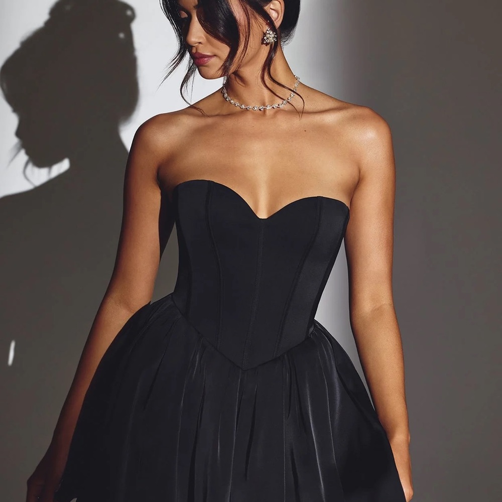 Oh Polly Black Strapless Backless Dress